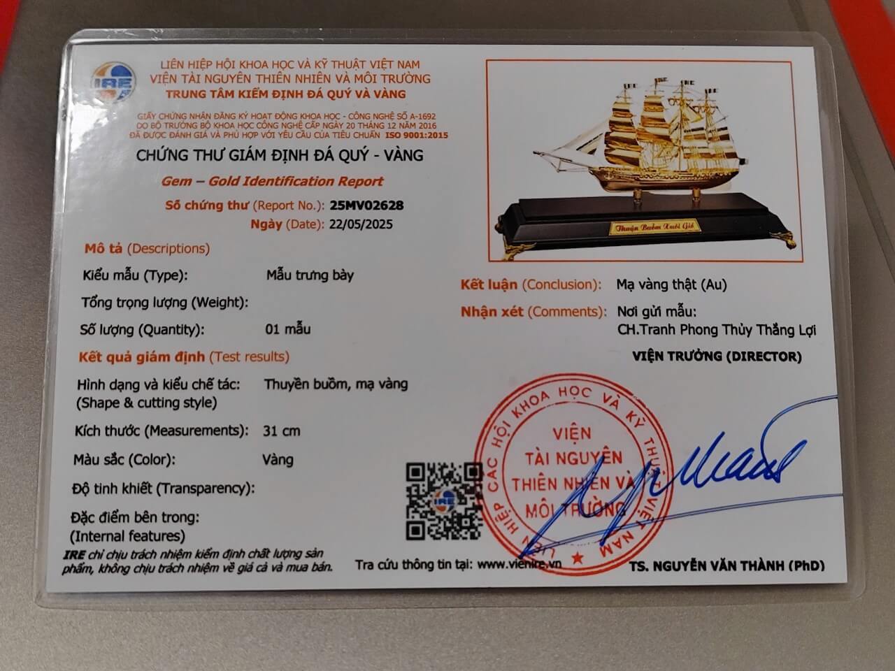 giấy kiểm định vàng Mô Hình Thuyền Buồm Mạ Vàng Cỡ Vừa 31cm