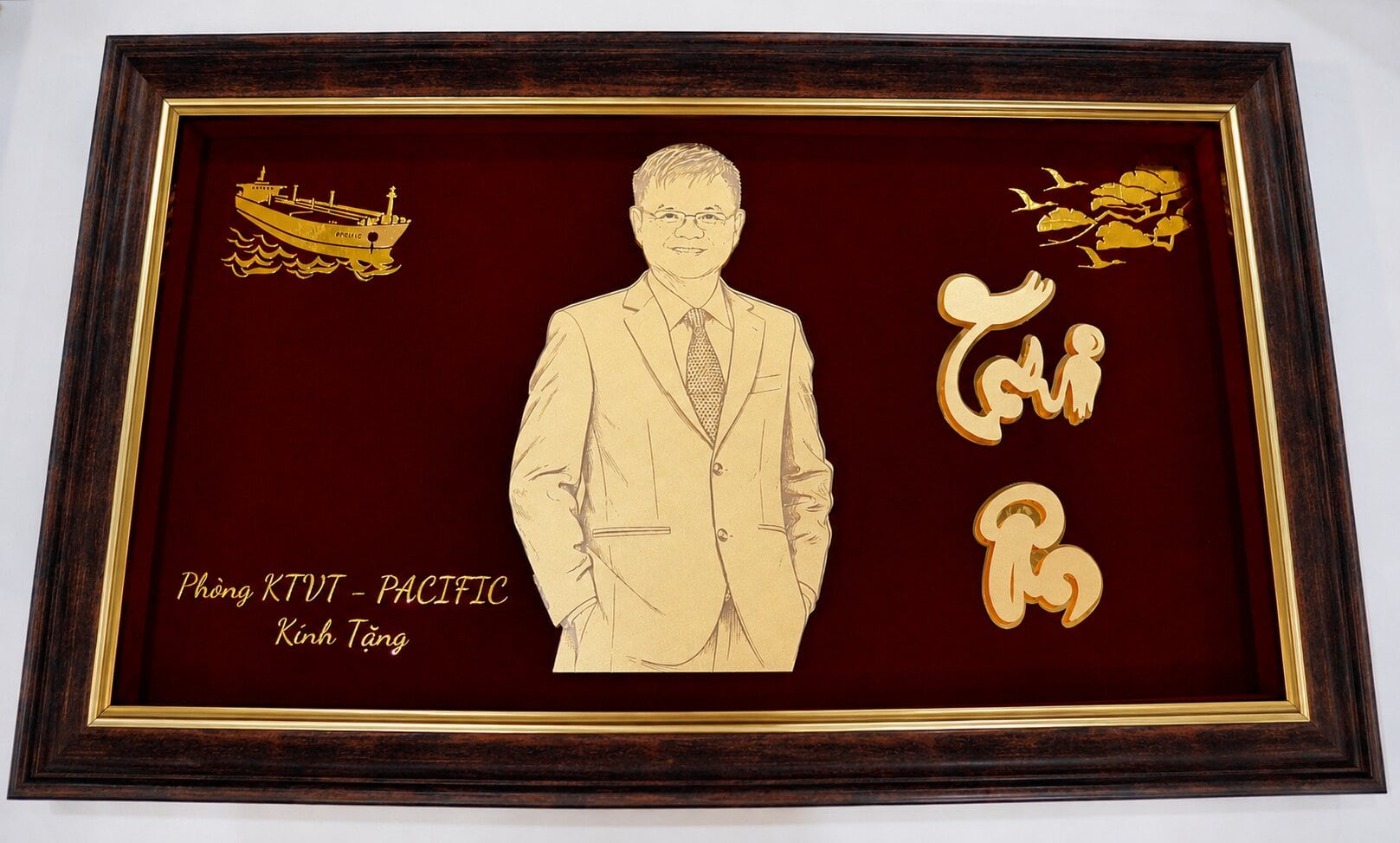 Tranh Chân Dung Mạ Vàng 65 40 cm