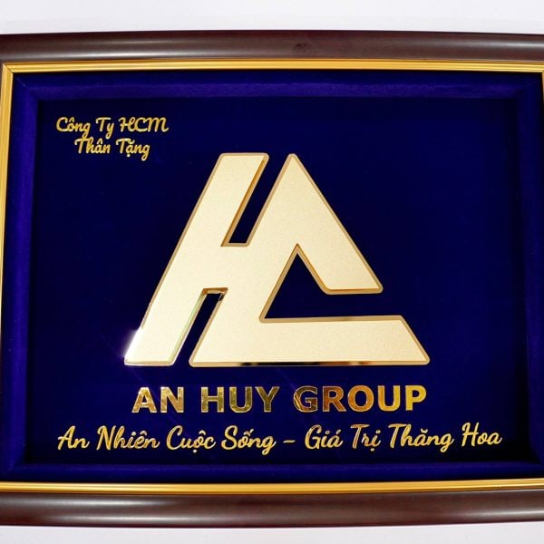 Tranh Logo Công Ty Mạ Vàng Theo Yêu Cầu 33 26cm